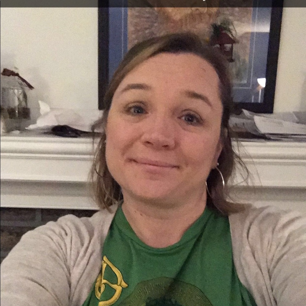 Meet your Posher, Jennifer